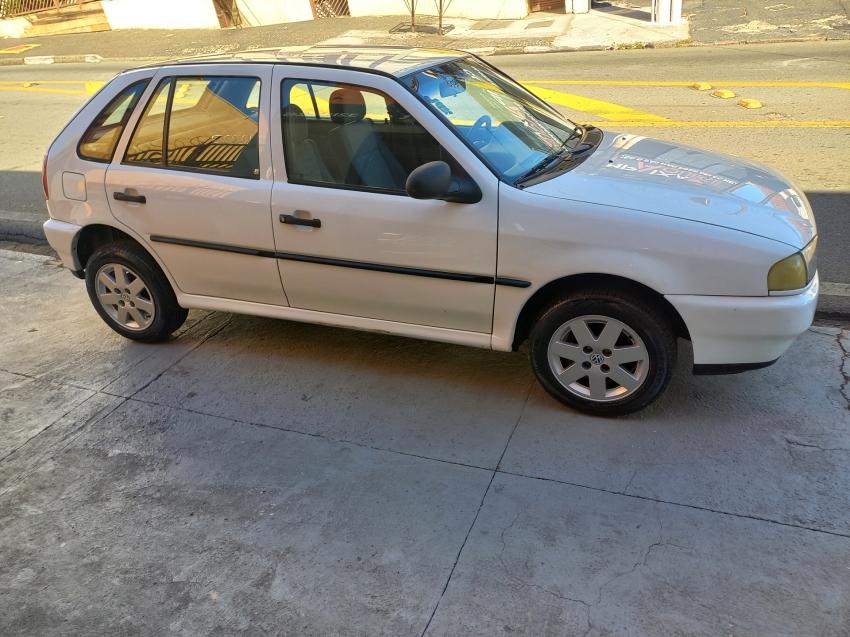 VOLKSWAGEN Gol - Foto
