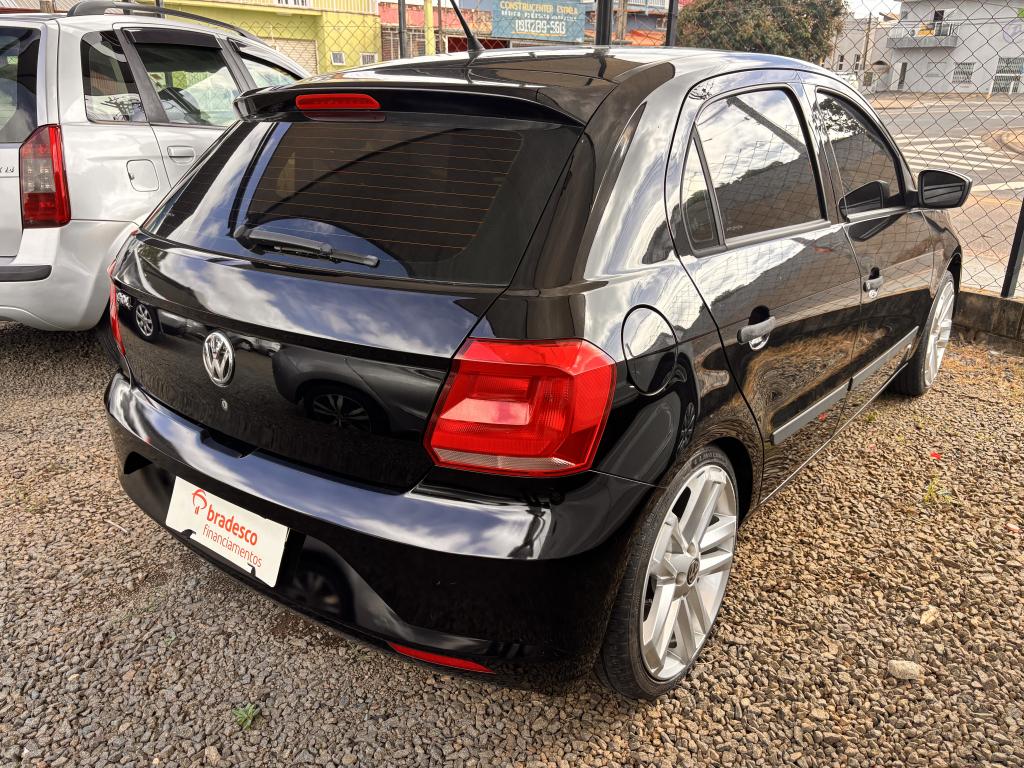 VOLKSWAGEN Gol - Foto