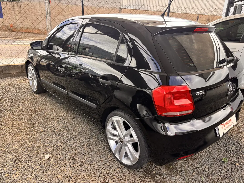 VOLKSWAGEN Gol - Foto