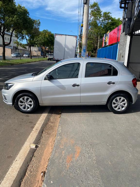 VOLKSWAGEN Gol - Foto