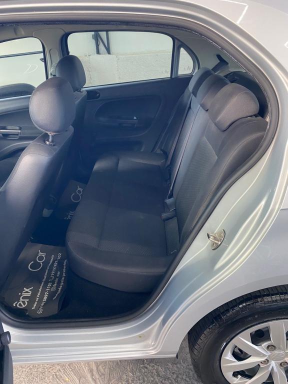 VOLKSWAGEN Gol - Foto