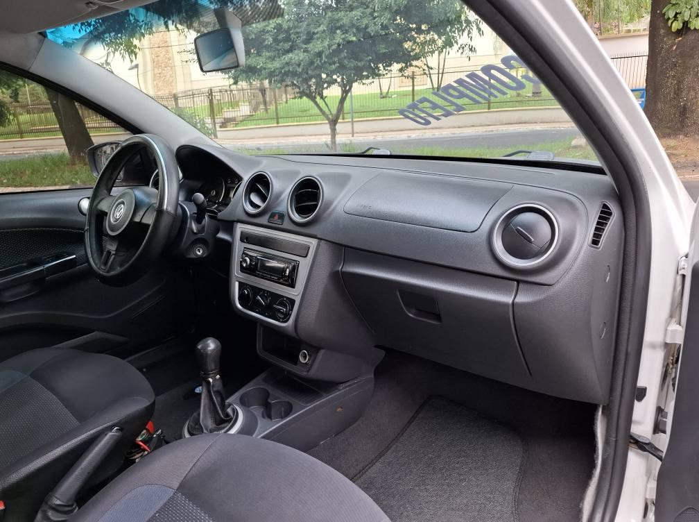 VOLKSWAGEN Gol - Foto