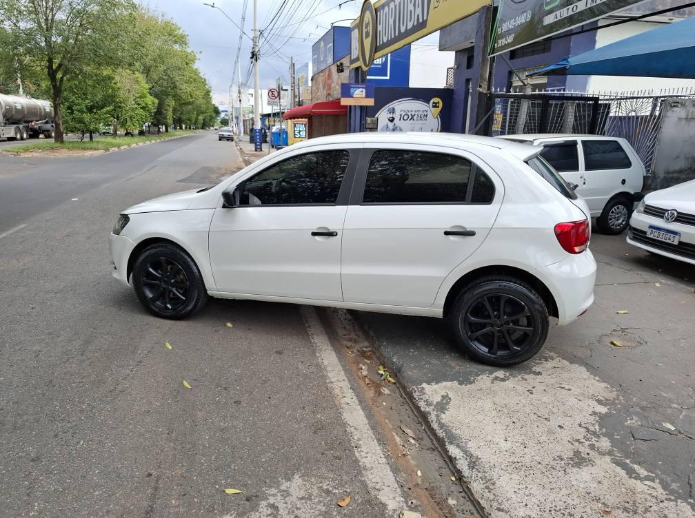 VOLKSWAGEN Gol - Miniatura