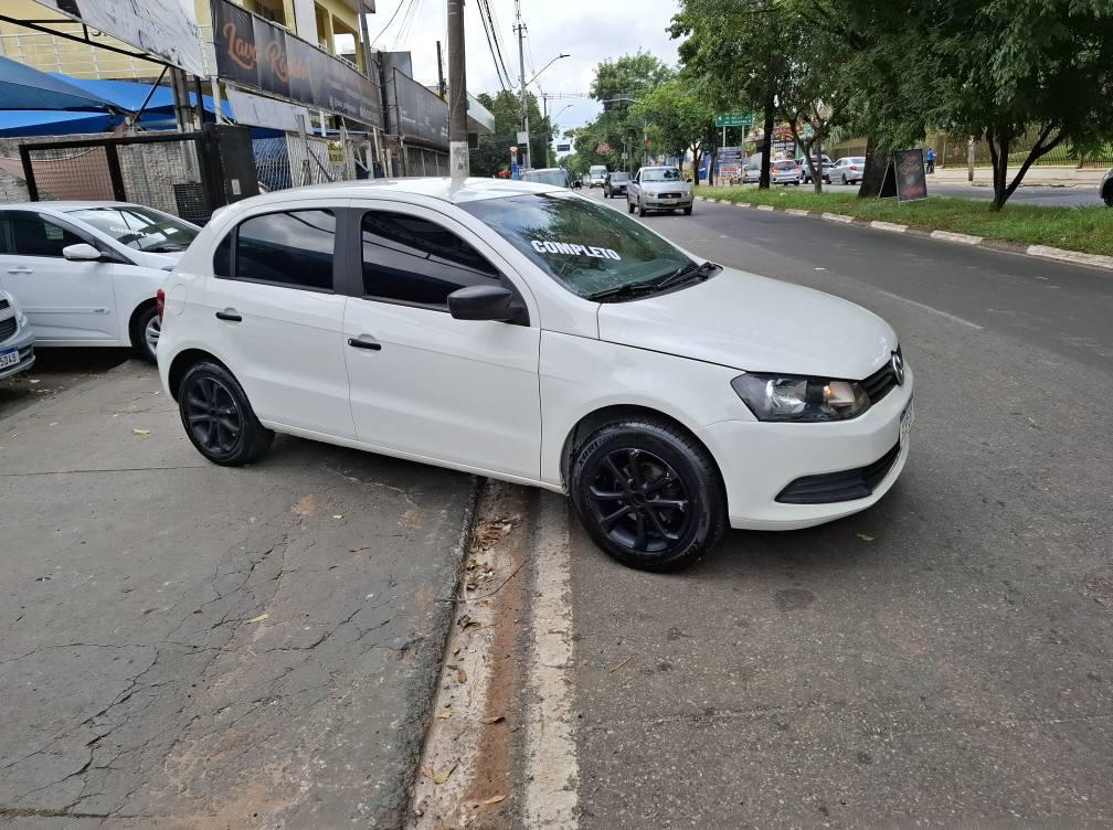 VOLKSWAGEN Gol - Foto