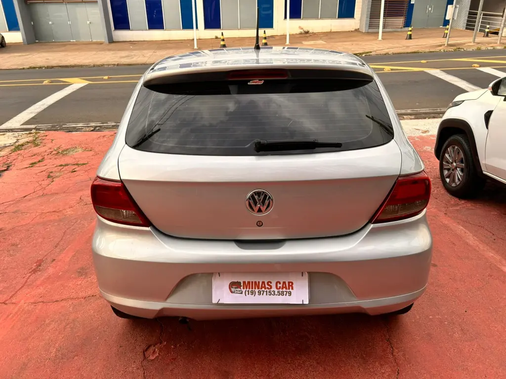 VOLKSWAGEN Gol - Foto