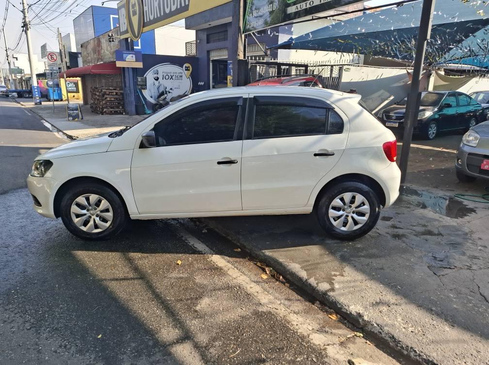 VOLKSWAGEN Gol - Foto