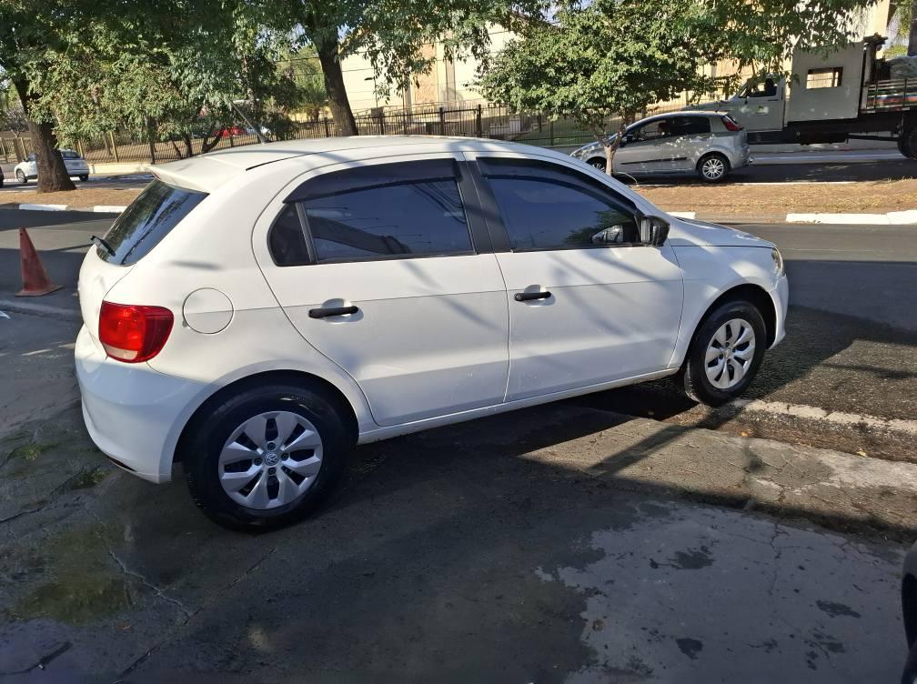VOLKSWAGEN Gol - Foto