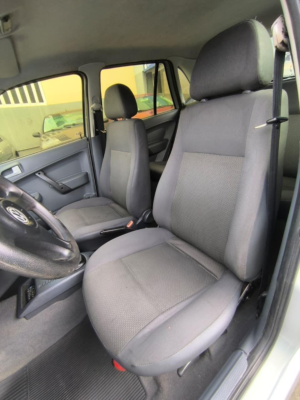 VOLKSWAGEN Gol - Foto