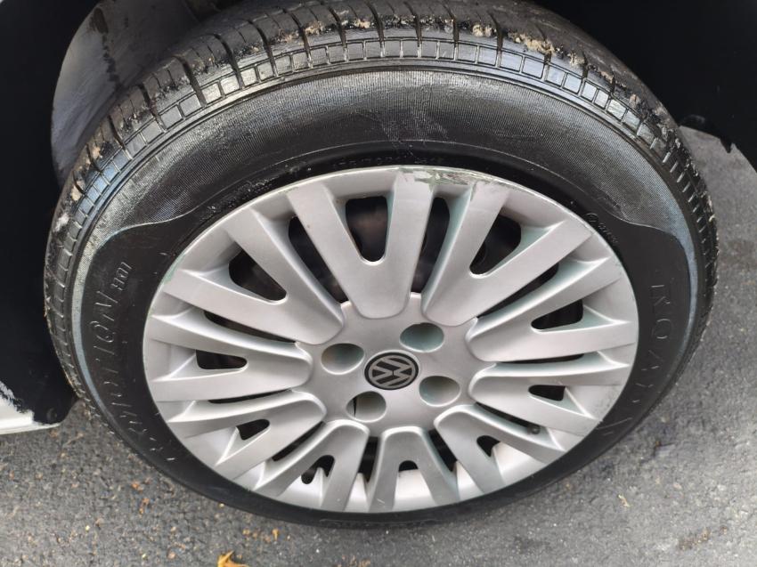 VOLKSWAGEN Gol - Foto