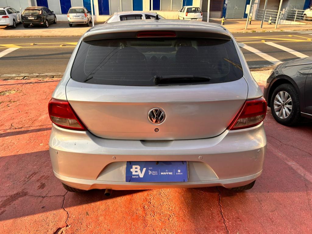 VOLKSWAGEN Gol - Foto