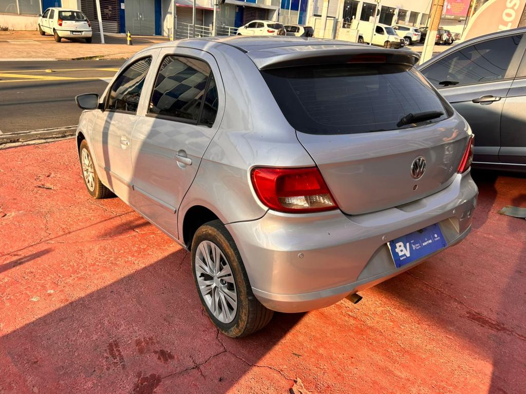 VOLKSWAGEN Gol - Foto