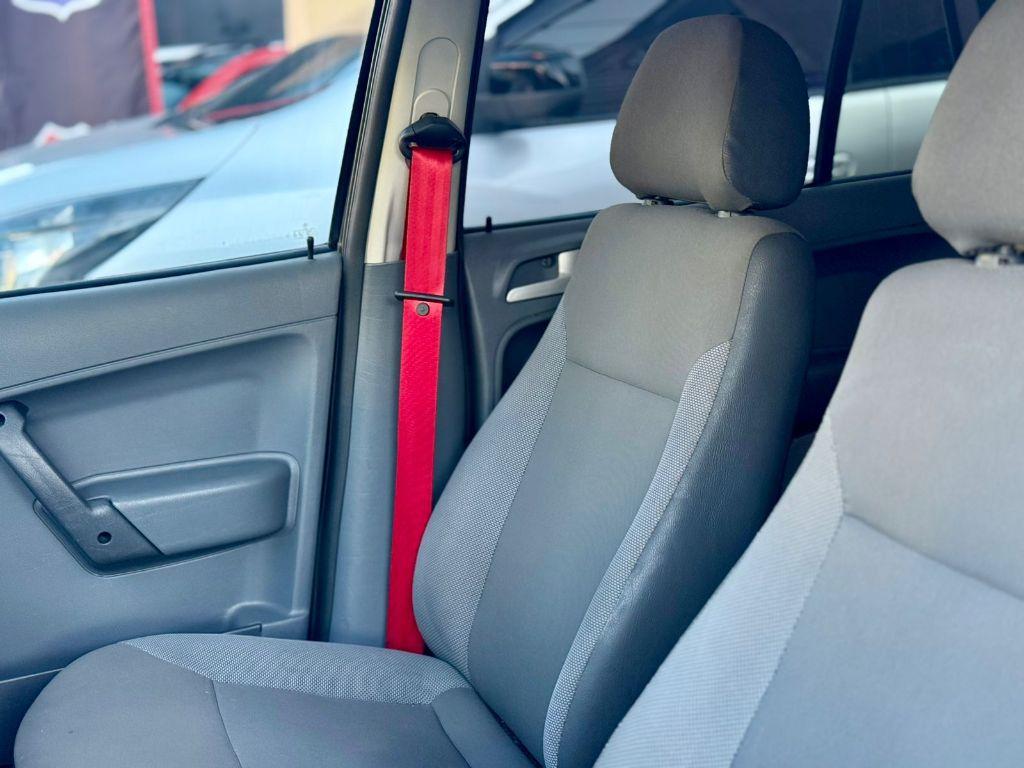 VOLKSWAGEN Gol - Foto