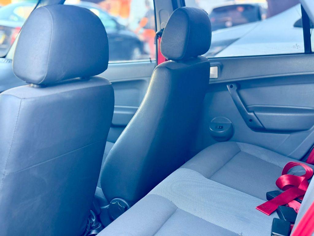 VOLKSWAGEN Gol - Foto