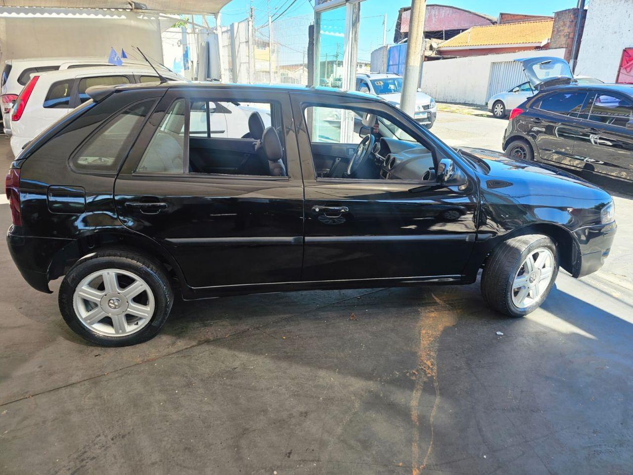 VOLKSWAGEN Gol - Foto