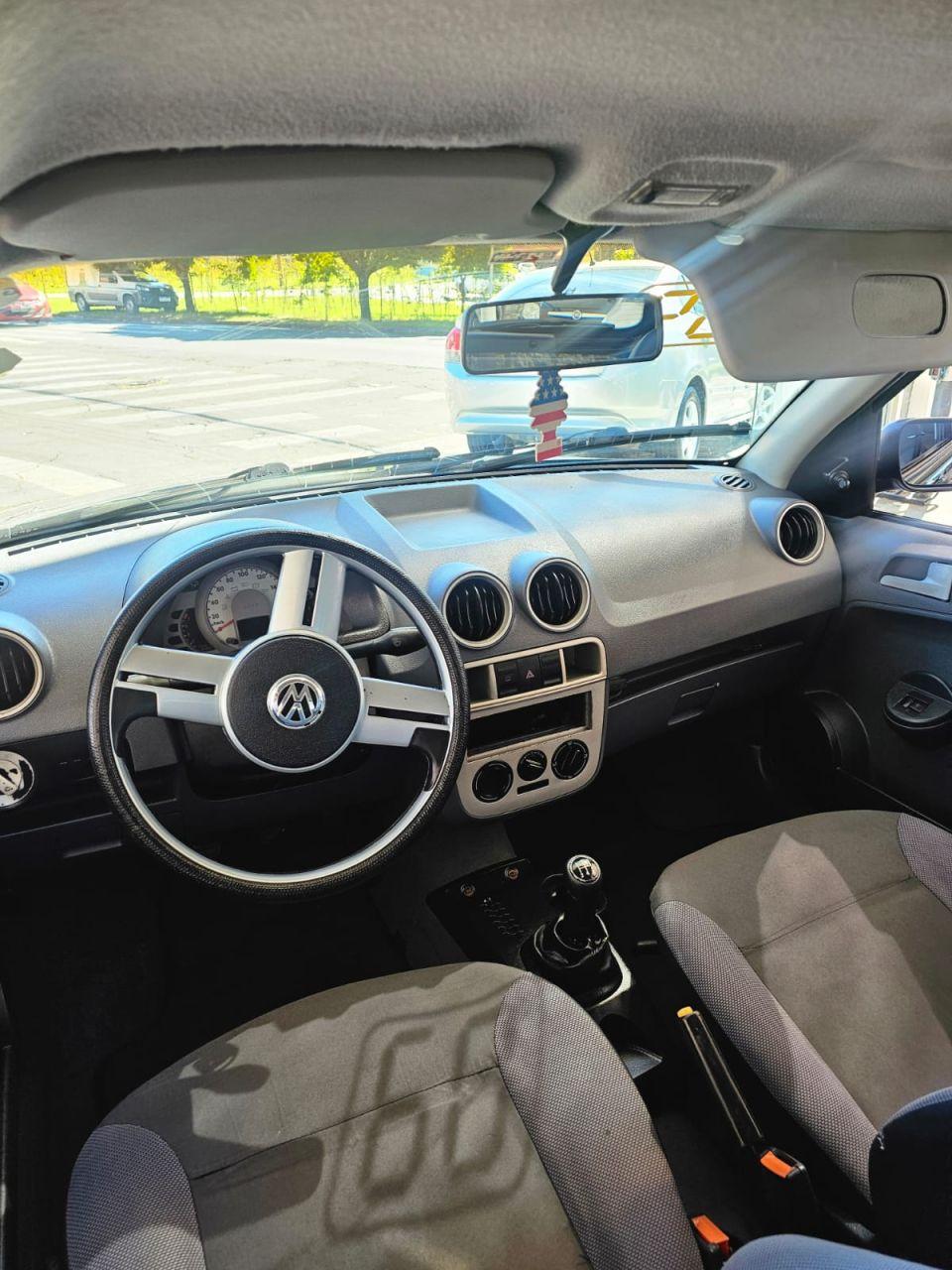 VOLKSWAGEN Gol - Foto