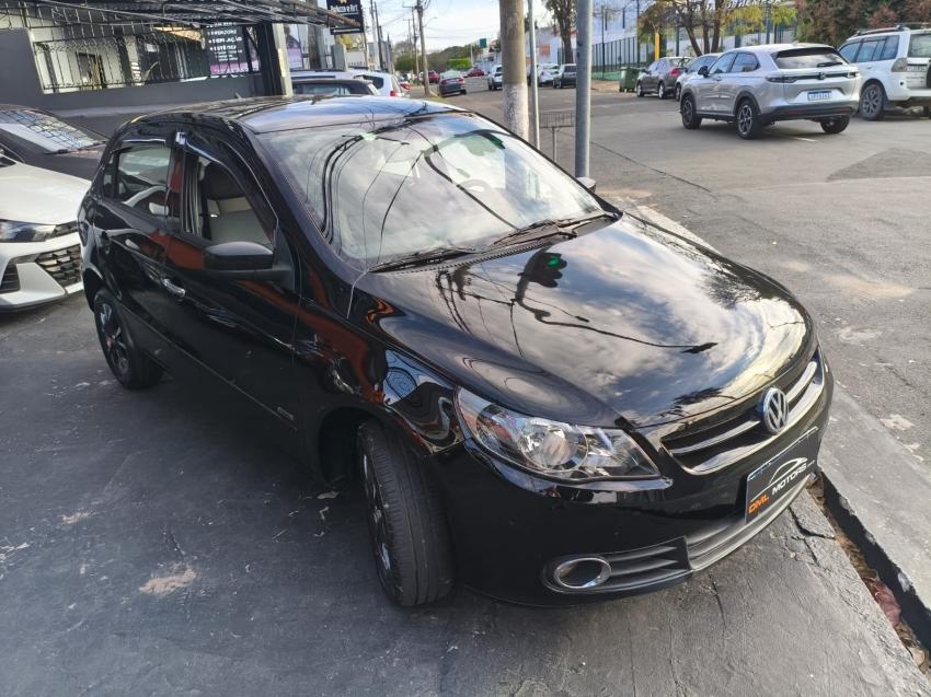 VOLKSWAGEN Gol - Foto