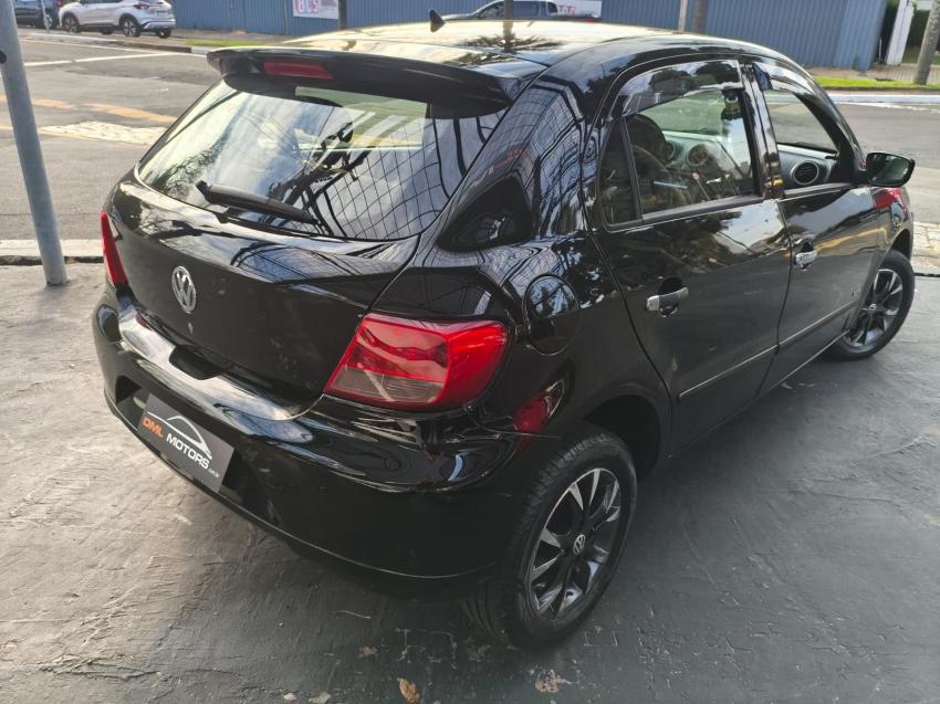 VOLKSWAGEN Gol - Foto
