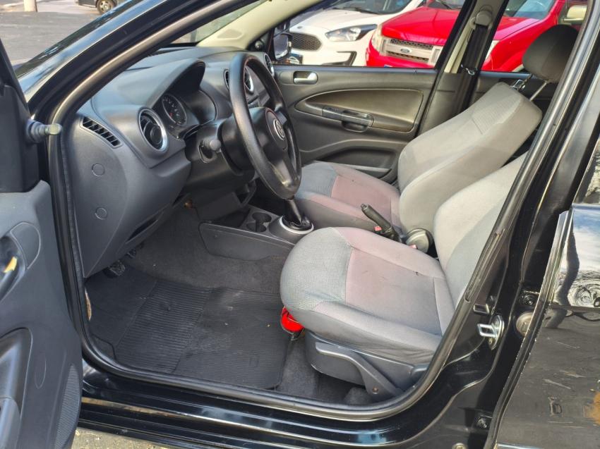 VOLKSWAGEN Gol - Foto