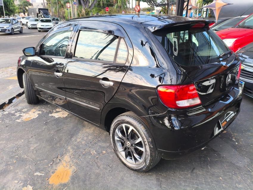 VOLKSWAGEN Gol - Foto