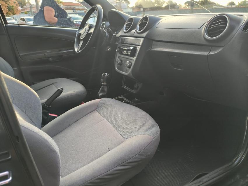 VOLKSWAGEN Gol - Foto