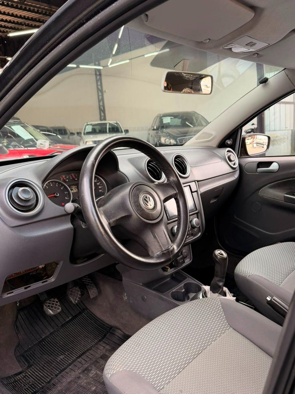VOLKSWAGEN Gol - Foto