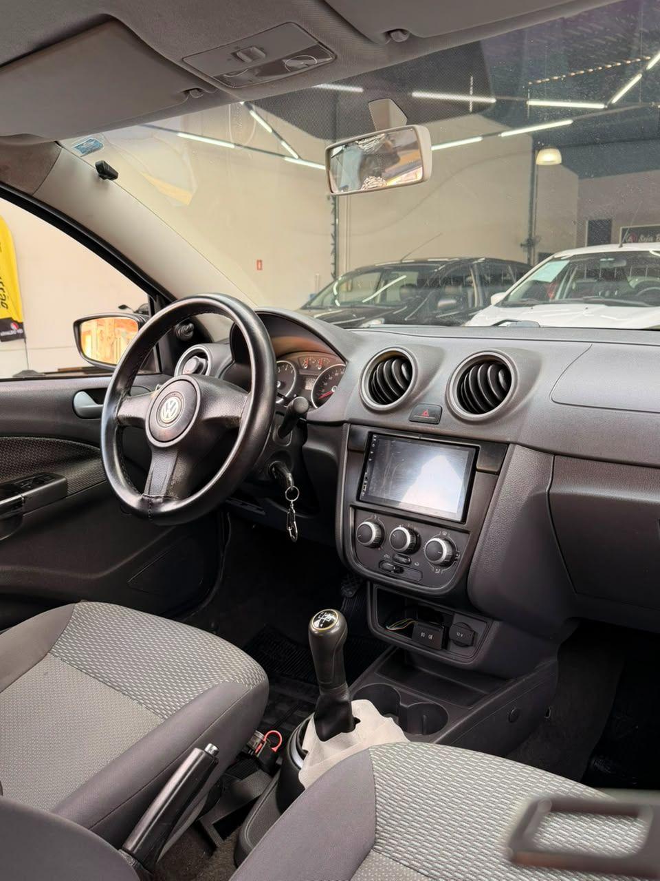 VOLKSWAGEN Gol - Foto