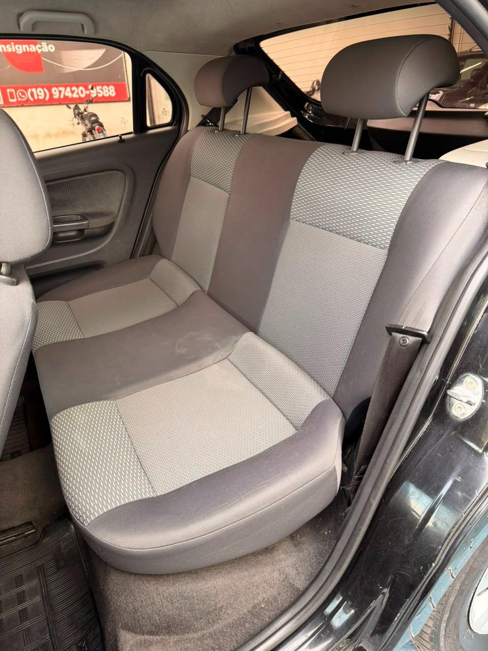 VOLKSWAGEN Gol - Foto