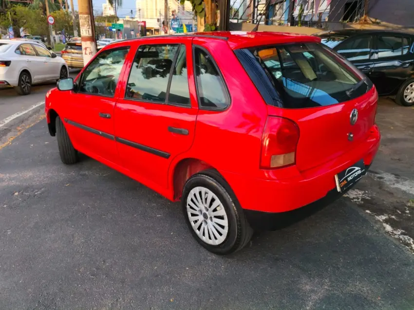 VOLKSWAGEN Gol - Foto