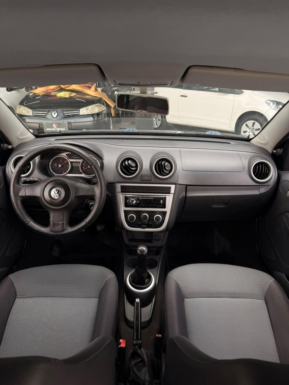 VOLKSWAGEN Gol - Foto