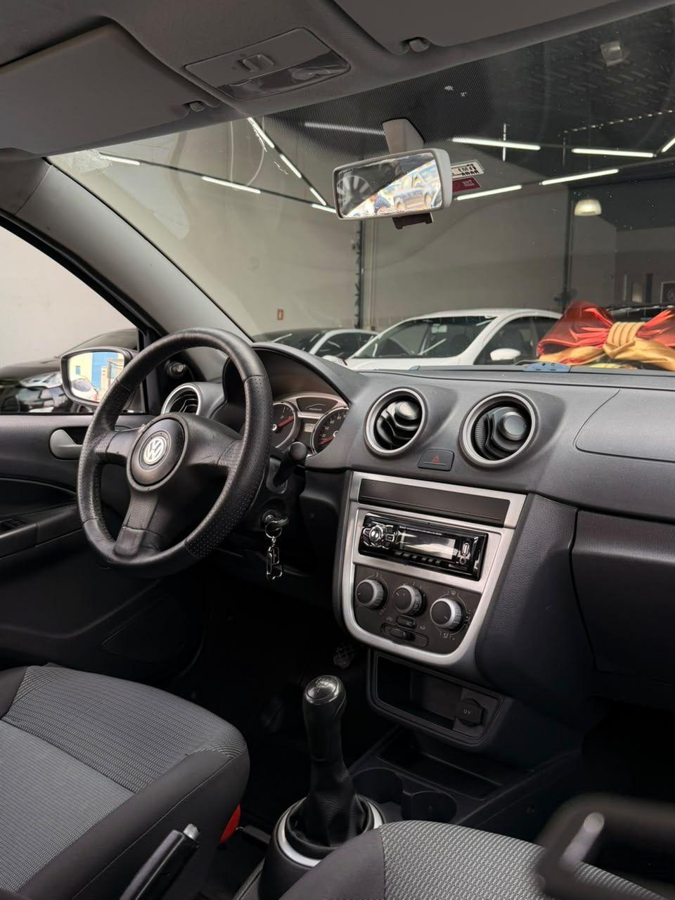 VOLKSWAGEN Gol - Foto