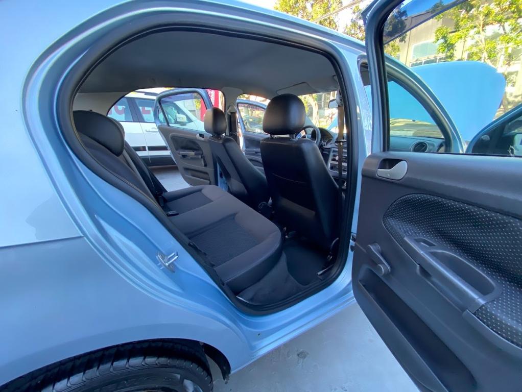 VOLKSWAGEN Gol - Foto