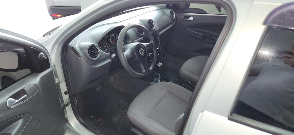 VOLKSWAGEN Gol - Foto
