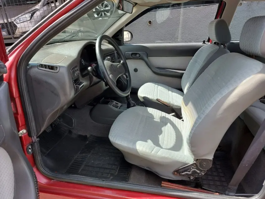 VOLKSWAGEN Gol - Foto