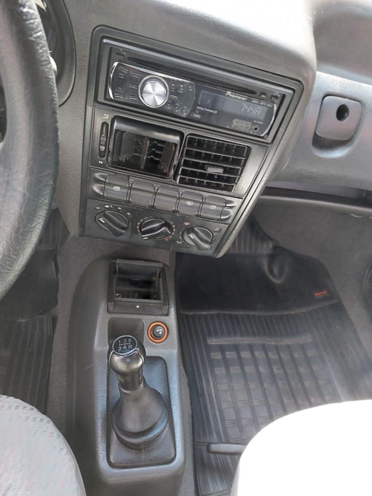 VOLKSWAGEN Gol - Foto