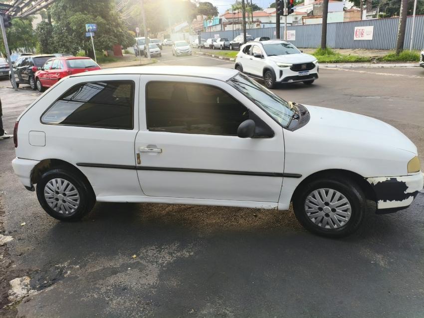 VOLKSWAGEN Gol - Foto