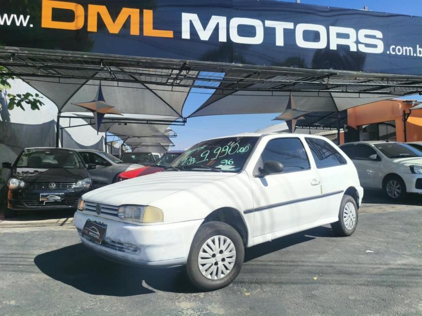 VOLKSWAGEN Gol