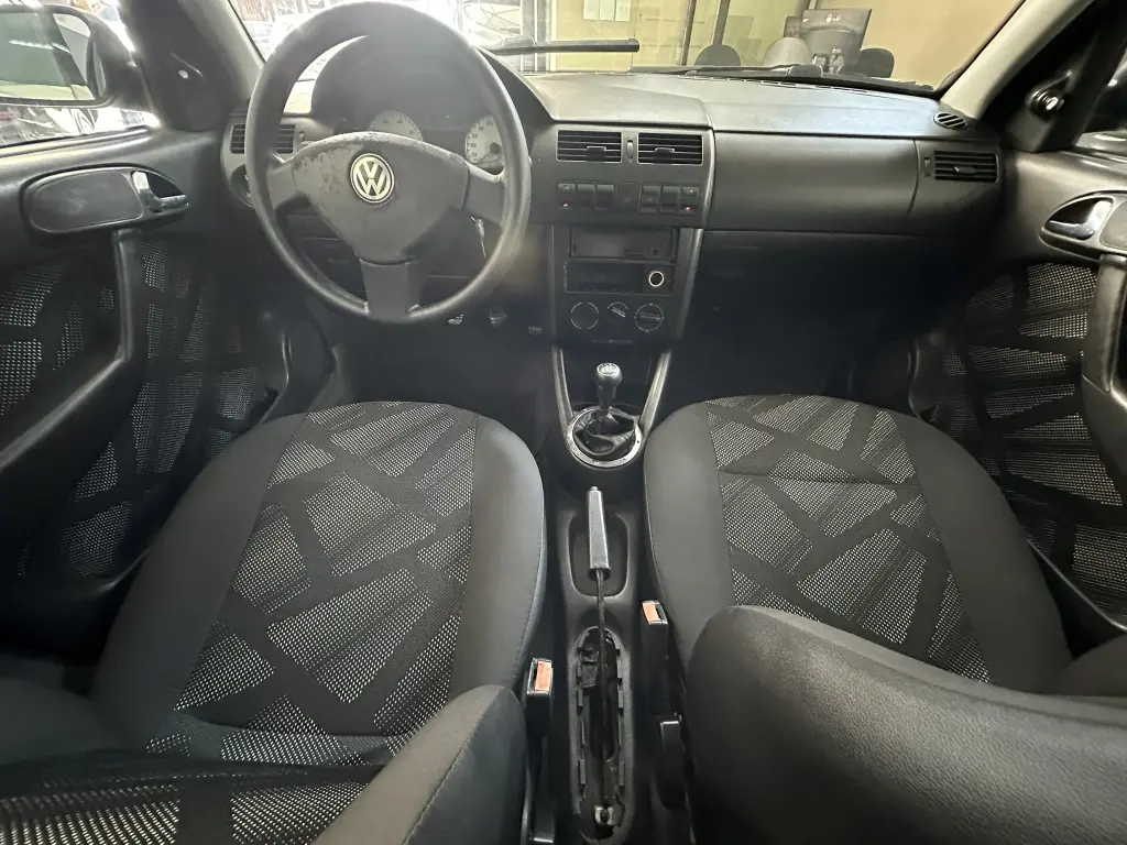 VOLKSWAGEN Gol - Foto