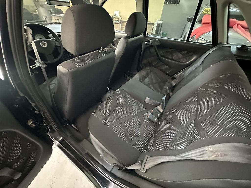 VOLKSWAGEN Gol - Foto