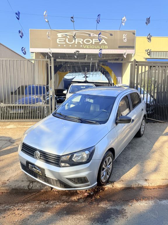 VOLKSWAGEN Gol