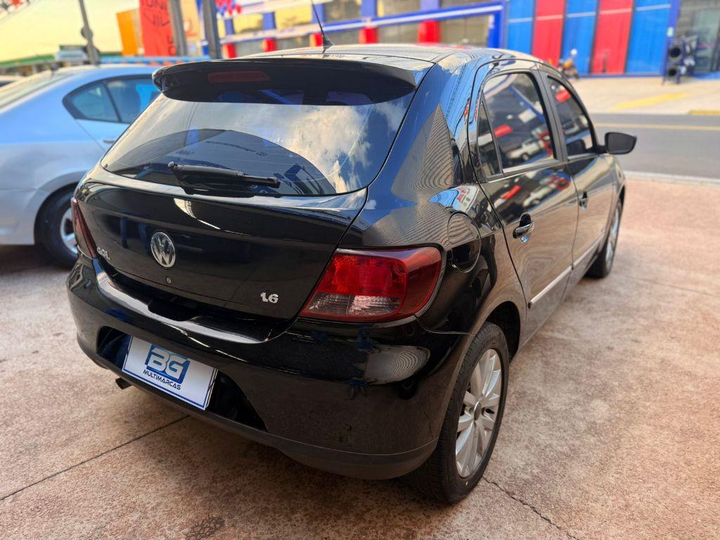 VOLKSWAGEN Gol - Foto