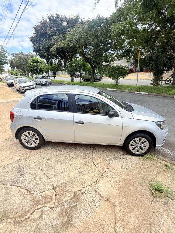 VOLKSWAGEN Gol - Foto