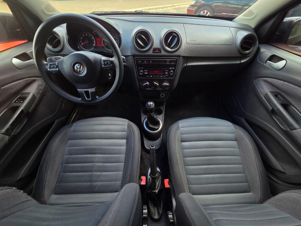 VOLKSWAGEN Gol - Foto