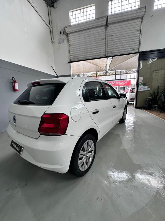 VOLKSWAGEN Gol - Foto