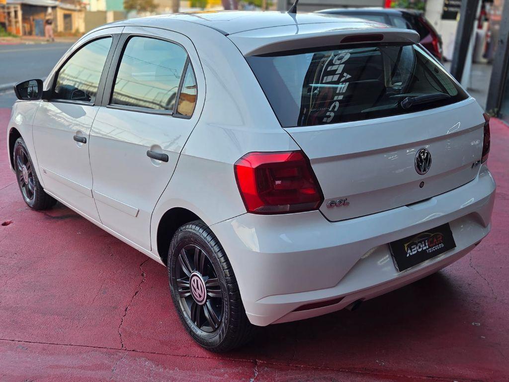 VOLKSWAGEN Gol - Foto