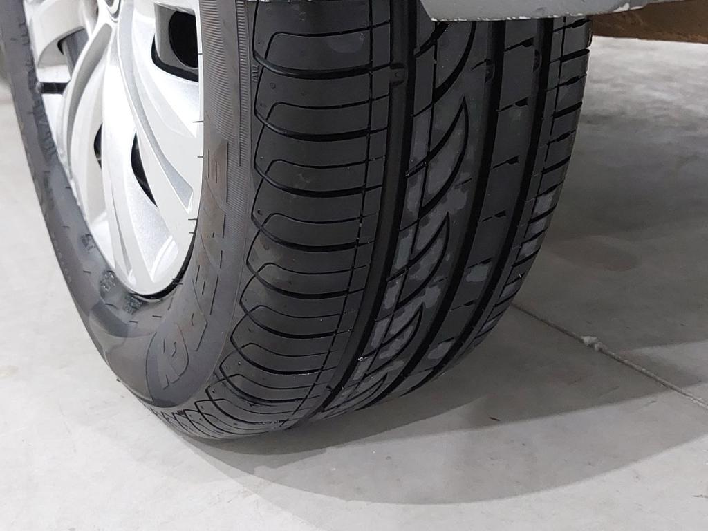 VOLKSWAGEN Gol - Foto