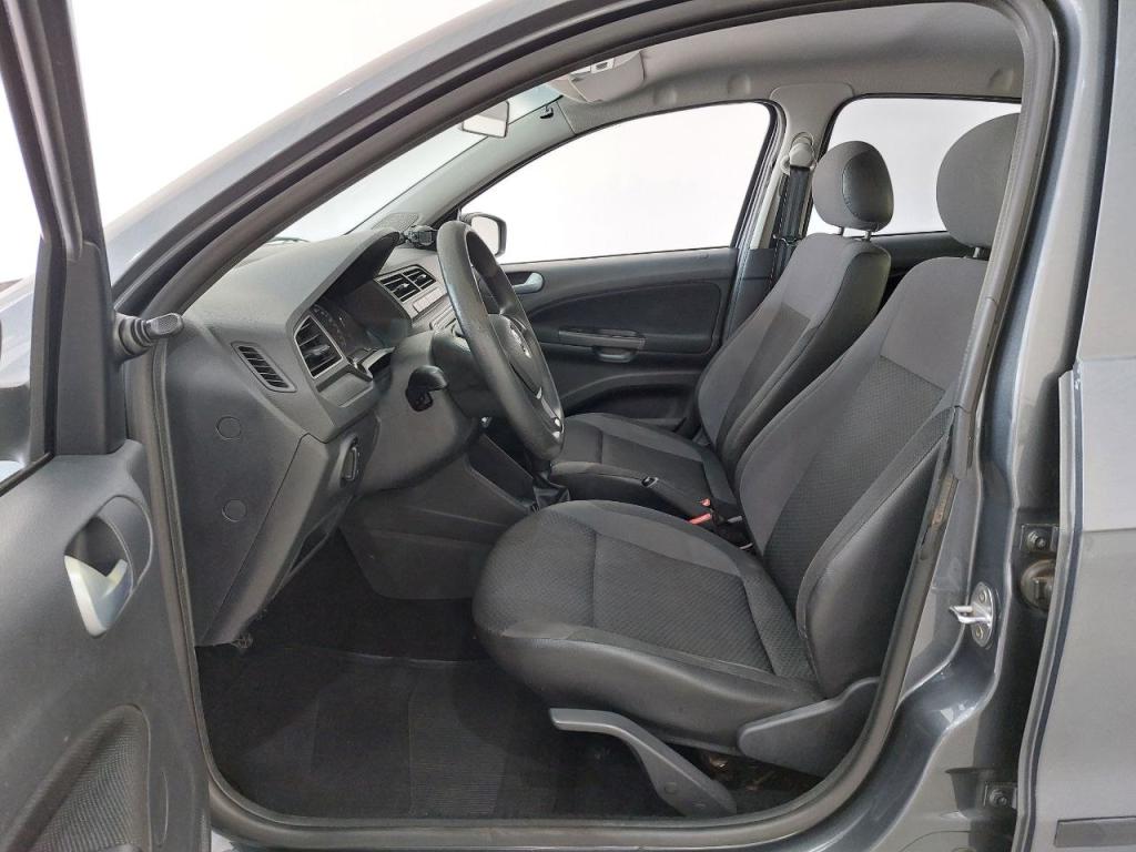 VOLKSWAGEN Gol - Foto