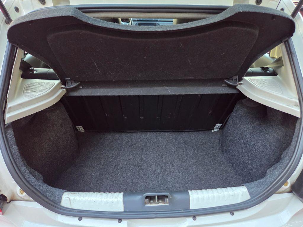 VOLKSWAGEN Gol - Foto