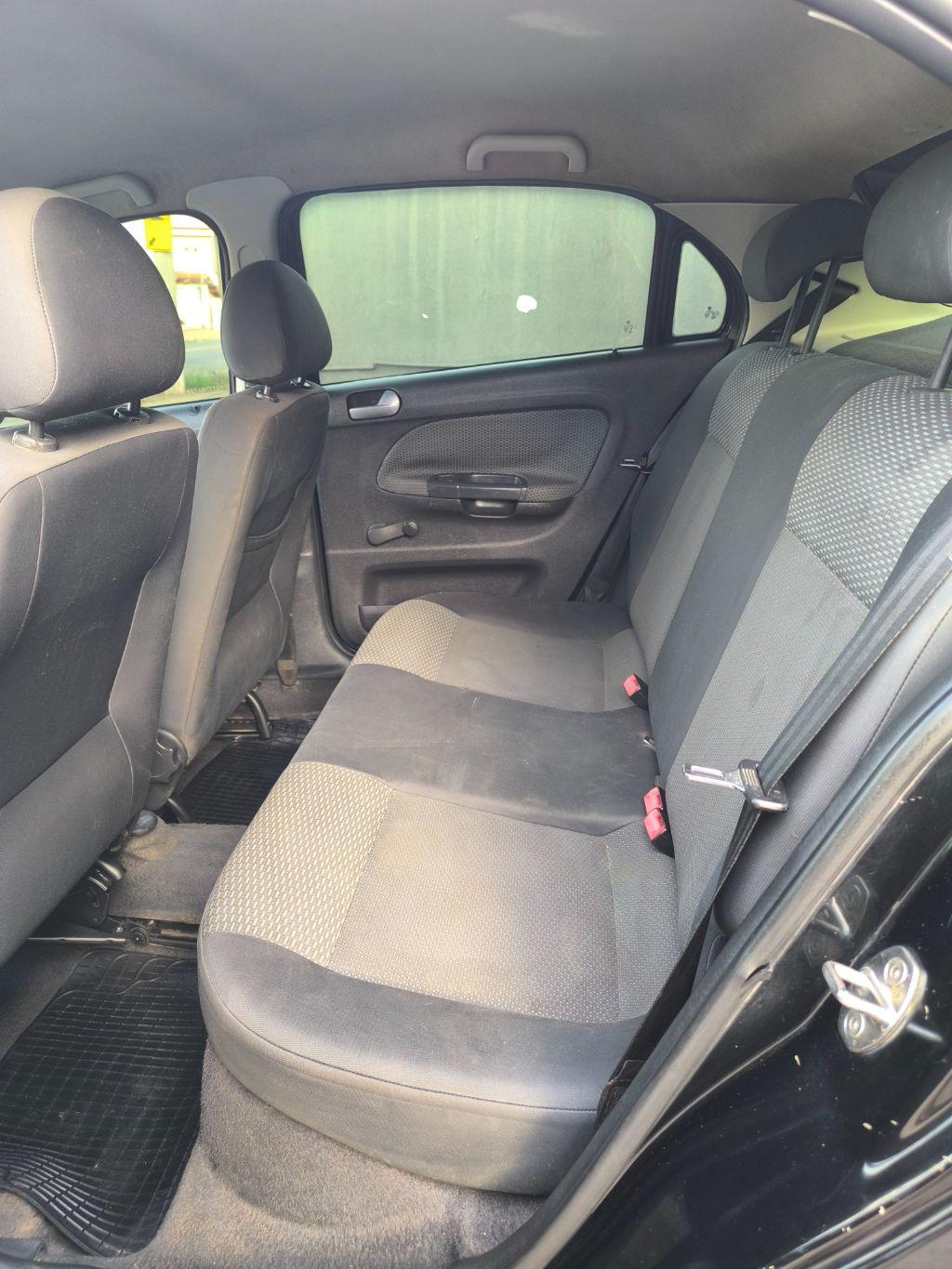 VOLKSWAGEN Gol - Foto
