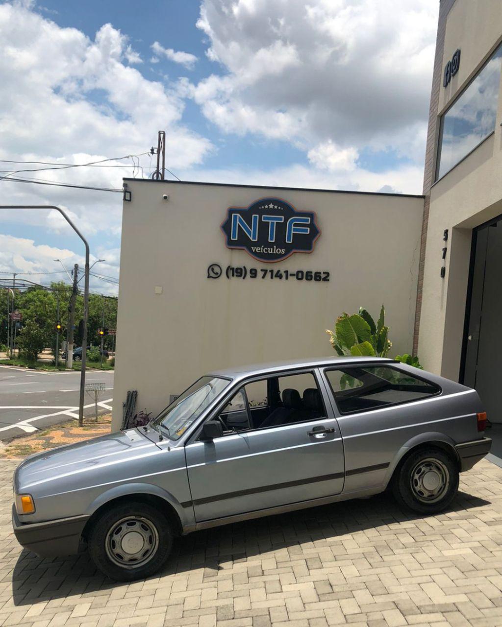 VOLKSWAGEN Gol