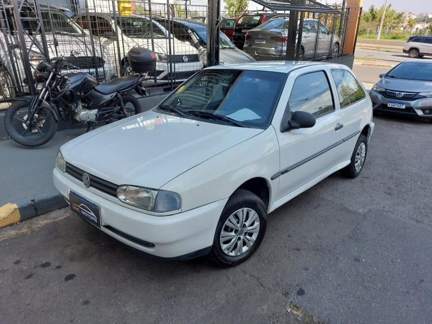 VOLKSWAGEN Gol
